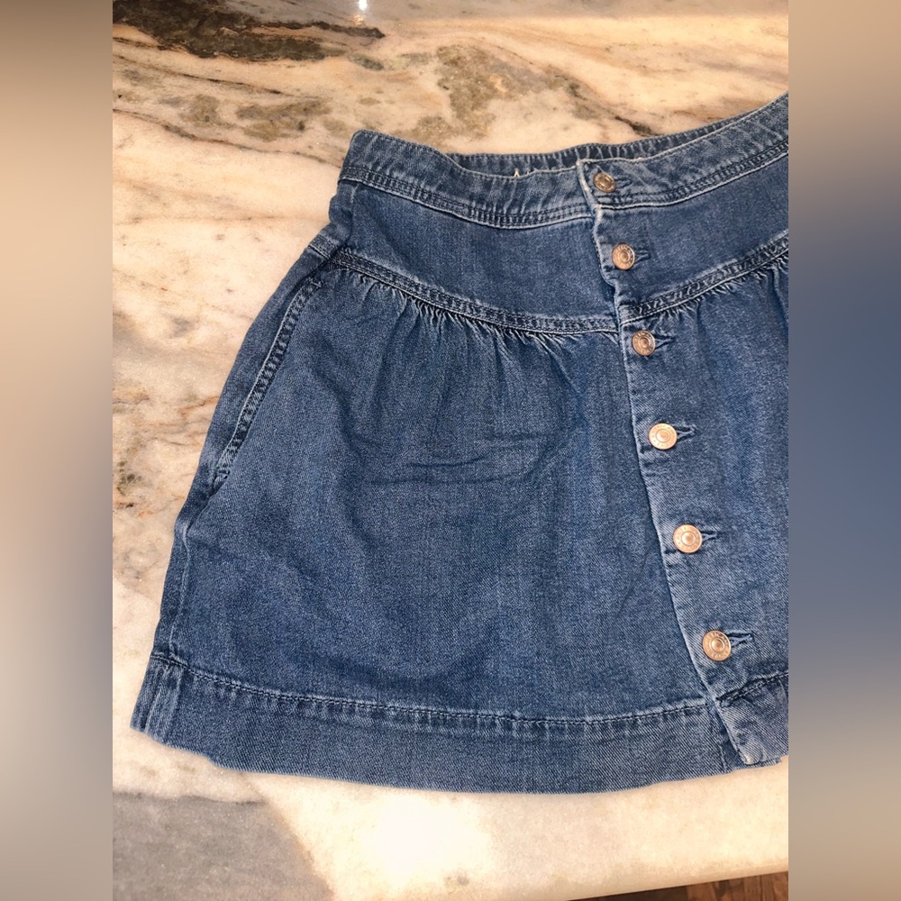 American Eagle Size‎ 8 Denim Button-Front Skirt - Picture 3 of 10